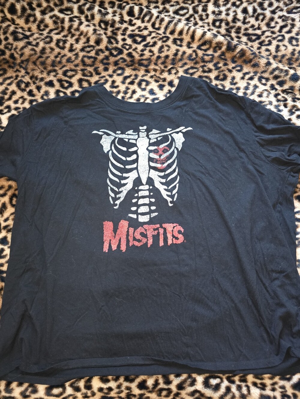 Torris Misfits T Shirt Size 3